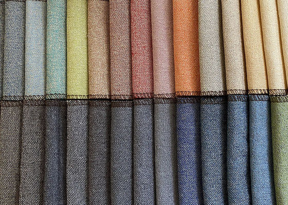Le FIL A TEINT le tissu 100% de coton de toile de tissu de polyester de tissu de beaucoup de couleurs pour le sofa de meubles