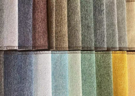 Chenille mou Sofa Fabric Long Pile Woven BS5852 de jacquard ignifuge
